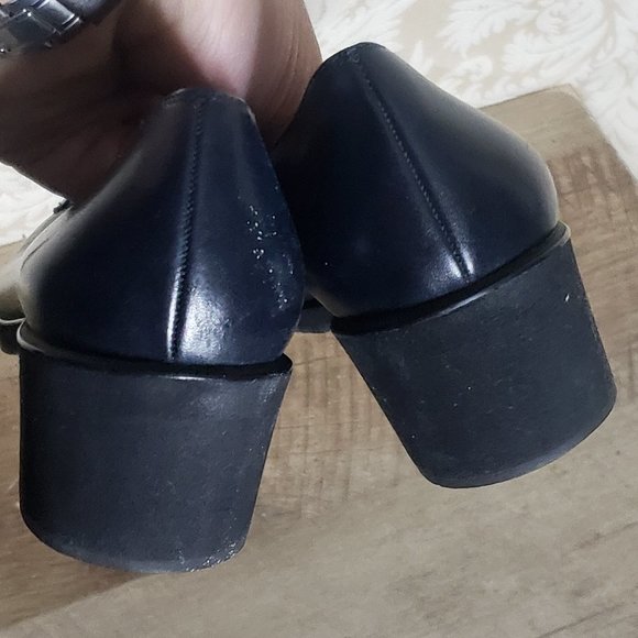 SALVATORE FERRAGAMO RARE DRK BLUE 3D LOGO HEELS - Picture 7 of 9